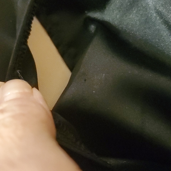 Victoria's Secret Plunging Bra w/ Removable Padding Black Mesh/ Lace - Picture 9 of 9